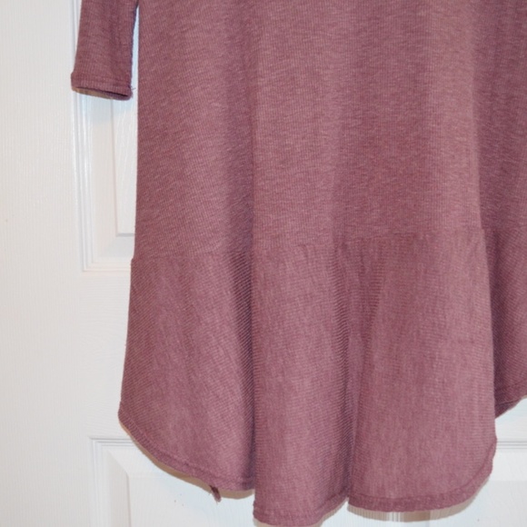 Burgundy Swing Top with Drop Hem - Picture 3 of 3